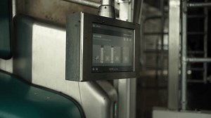 Sistema de ordeño de vacas. Robot: video de stock (totalmente libre de regalías) 1110502483 | Shutterstock