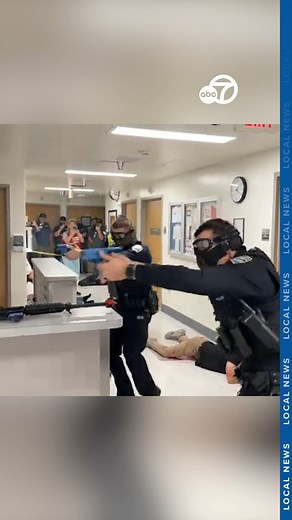 TRAINING: Redding area first responders gathered for a drill in the city, an active shooter at the Shasta Regional Medical Center. Redding Police, Fire, Shascom, ambulance services, SRMC, and Dignity Health were some of the agencies involved in the community effort to improve safety in a large-scale disaster, in this case, an active shooter. WATCH RAW TRAINING VIDEO: https://bit.ly/3LWEAEz READ DETAILS: https://bit.ly/48pPj34 #police #training #policetraining #northstate #northerncalifornia #cal