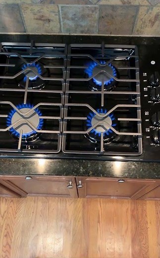 Installed a New GE 30” Built-in Cooktop JGP3030DL2BB on 8/28/2025 enjoy new products