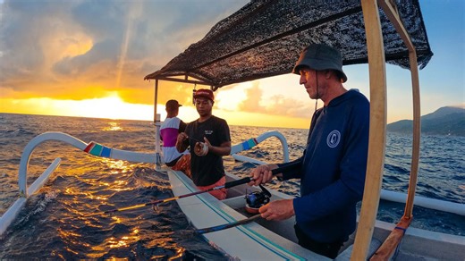 How catching a marlin on a handline still works today