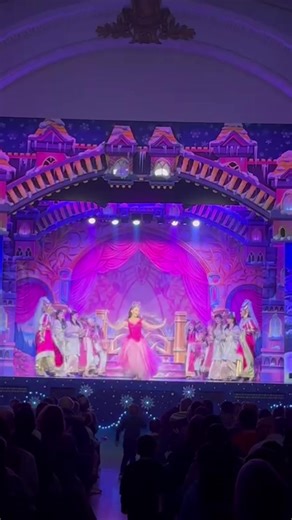 Cherishing Panto Memories with Fairy Flora