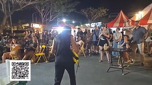 2 N 1 Nene Royal Solo Guitar At Fun Friday Night Market | Nene Royal