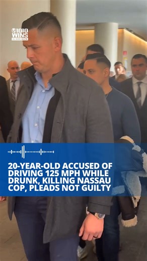 Nassau County officer Patricia Espinosa was tragically killed over the weekend in a car crash, allegedly caused by the reckless driving of 20-year-old Matthew Smith, who is accused of being drunk at the time of the incident 🎤 Sophia Hall reports 📹 Sophia Hall 📸 Pool, Howard Schnapp/Newsday 🔊 Tune into 1010 WINS at 92.3 FM for more local news #newyorkcity #nyc #localnews #news #nassau #nassaucounty #nassaucountypolice #fallenofficer #longisland #longislandny #longislandnews #drunkdriving #new