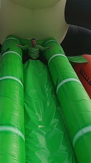Such slides are really amazing #awesome #slide #inflatableslide #bouncycastle #inflatable