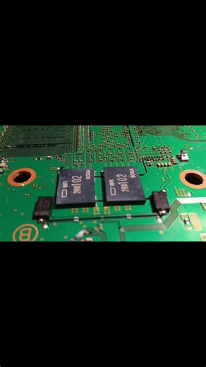 6.4K views · 77 reactions | Installing tantalum i capacitor to ps3 cechl #playstation #ps3 #repair #games #diy #craft | Kaminto Bin Taslim | Facebook