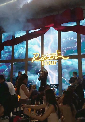 Ratch Hour: สนุกสุดเหวี่ยงที่รัชโยธิน🎉
