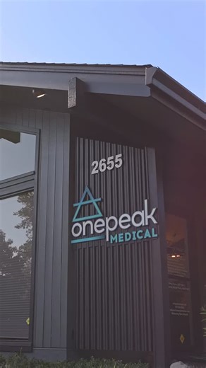 The countdown to the end of the year is officially on and there’s no better time to put your health back at the top of the list. At OnePeak Medical, we don’t believe in quick fixes or rushed appointments. We take a whole-person, root-cause approach to your health so you can feel better and understand why. Whether you’re dealing with fatigue, hormone changes, unwanted weight shifts, sleep struggles, gut issues, or you’re simply ready to feel like yourself again — our team is here to help you step