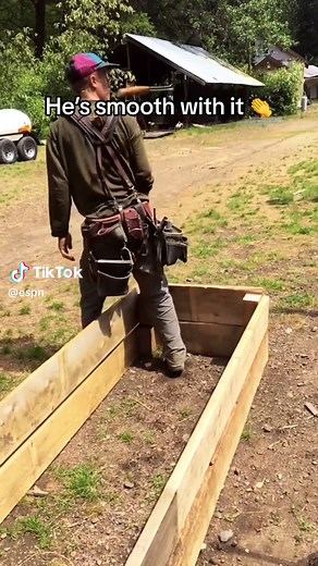 Wow 😯 (via tetonjuggler/IG) #juggle #hammer #axe #outdoors