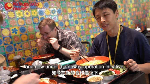 Eurasian journalists venture into Henan: Where history meets the future 12 media reporters from nine Eurasian countries visited Luoyang and Dengfeng, in central #China's #Henan Province, where they documented and experienced Henan's achievements in cultural-tourism integration, the high-quality development of the #BeltandRoadInitiative (BRI), and open economic development. In the National Peony Garden of Luoyang, the Eurasian journalists immersed themselves in the charm of blending Tang Dynasty 