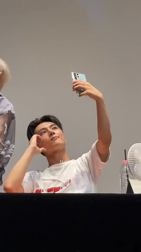 1.3K views · 1K reactions | 250626 Apple Music Face-to-Face Fan Sign credits: nanminizzz on X app #JAY #제이 #ジェイ #ENHYPEN_JAY #엔하이픈_제이 #ENHYPEN #엔하이픈 #エンハイプン | Jay films | Facebook