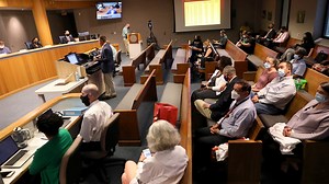 Alachua County School board approves two-week mask mandate for students