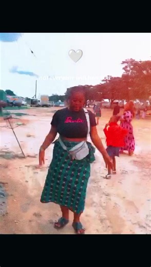 Simz babe 😘 (@12simz)’s videos with original sound - Simz babe 😘