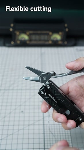 🧰 Fits Right Into Your Pocket! #edc #multitool #giftideas
