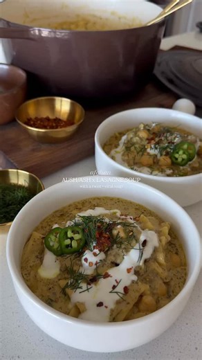 afghan AUSH/ASH x LASAGNE SOUP• this is what happens when aush meets lasagne soup 🥣 now technically using lasagne is really just another form/cut of a noodle but since we don’t typically use this one- this serves the “lasagne soup” trend. Making note that aush can be found in many countries around the world 🤍 Soup Starter: liquid jameed/liquid kashk (if you don’t want to use this you can use a combo of labne sour cream or labne greek yogurt mixed well) INGREDIENTS: -1lb ground beef, 1/4 cup oi