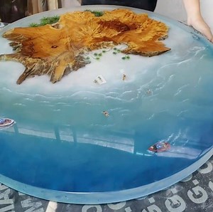 15M views · 24K reactions | We cannot stop looking at this ocean inspired epoxy table! | MetDaan | Facebook