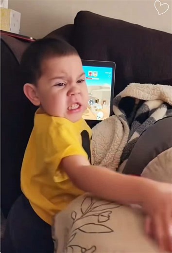 Impatient Baby's Hilarious Moments