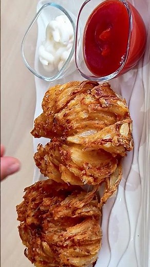 Incredibly Delicious Crispy Onion Recipe Made with Jar Lids and Onions