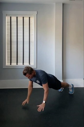 Plyometric Push Up