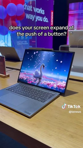 the screen on this concept pc expands from 14” to 17” #lenovo #laptop