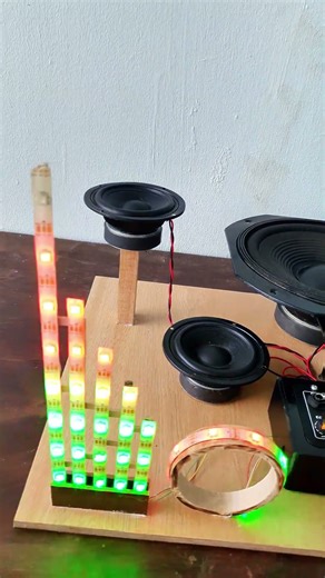 Mini Bluetooth Speaker System Without an Enclosure
