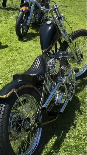 H-D Custom Flathead CHOPPER at Born-Free Show #DicEtv