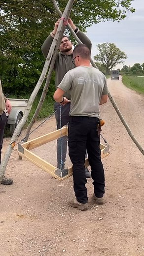 This is archaeology – full of motion, tools, teamwork, and discoveries! It’s not just digging. It’s organizing soil sifting equipment, adjusting gear, moving buckets, and coordinating every detail. You’ll see volunteers in action – lifting, sorting, preparing – every step matters. Archaeology is alive. And this is what it looks like behind the scenes. #FieldArchaeology #RealArchaeology #HandsOnHistory #DiggingInAction #ArchaeologyTools #BehindTheDig #TeamInMotion #HistoryUncovered | Akmenės isto