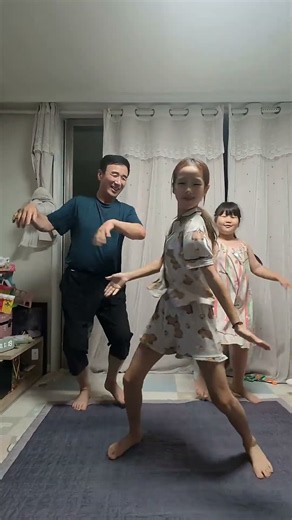 🤭🤭🕺💃할아버지랑 소정소민이가추는 DIGIDIDIGIDI 춤은 어떤가요?? #소정이의랜덤댄스 #랜덤플레이댄스 #춤추는곰돌의랜덤댄스 #춤추는소정 #kpop #afstarz