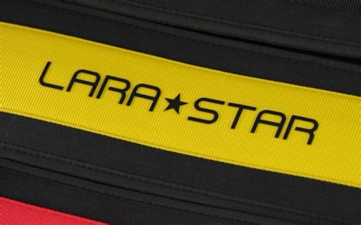 劳拉之星巅峰系列腰带！！进阶EVA材质，保护UP！！立体标，快拆快粘，方便好用背部呢绒毛面，支撑更舒适DIY魔术贴，彰显个性特点，颜值UP！