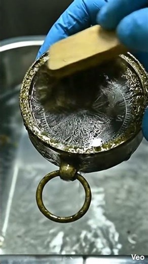 From Rust to North: Compass Revival — #VintageCompass #RestorationProcess #OldTools #FixingHistory