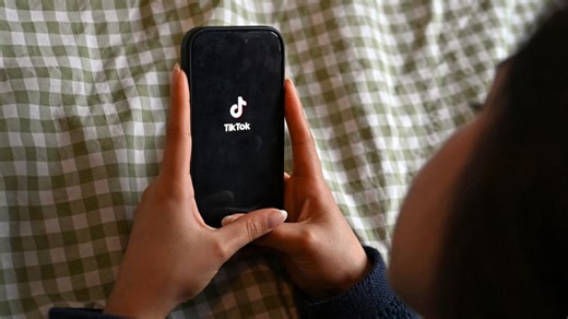 WhatsApp ab 13, TikTok erst für 16-Jährige? CSU-Nachwuchs fordert verschiedene Altersgrenzen