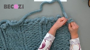 84 reactions · 28 shares | Hand knit this beautiful and soft blanket with BeCozi yarn and this video tutorial! Get the yarn here: https://becozi.net/collections/chunky-chenille-yarn/products/plush-chenille-yarn Watch the full tutorial here: https://youtu.be/vfqIakfJEwI #video #tutorial #yarn #chunkyyarn #chunky #easy #decor #diy #diyblanket #diydecor #diyknit #diyknitting #diyhandknit #diyhandknitting #handknitting #handknit #becozi #soft #cozy #videotutorial | BeCozi | Facebook