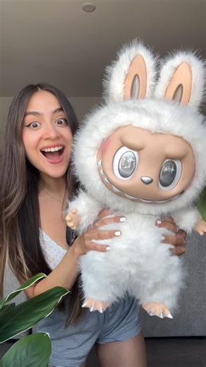 Anna Altamirano on Instagram: "I bought the world’s RAREST Giant LABUBU! #labubu #unboxing"