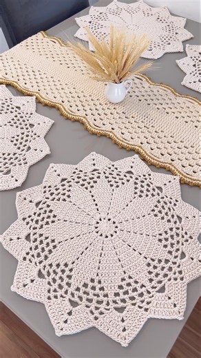 Sousplat de crochê lindo 🤩 #crochet
