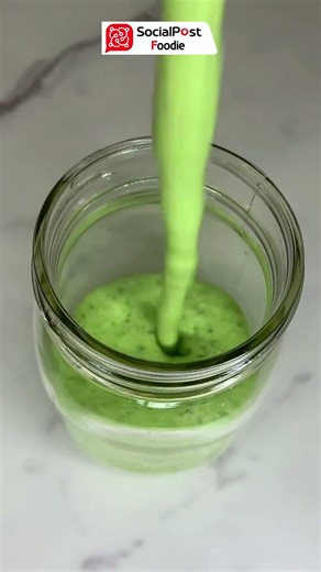 Weight Loss Green Smoothie 💚 | Lose Belly Fat Fast #smoothie #food #weightloss #shorts #trending #yt