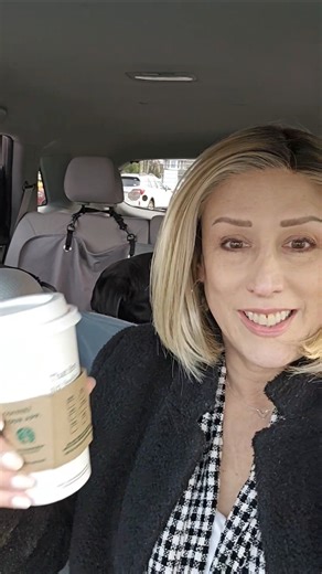 What's it like wearing a wig? There's pros and cons... #shorts #wigs