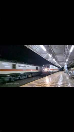 Epic Double Train Crossing 🚆⚡#shortsfeed