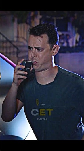 na sua OPINIÃO, do que aquele DEDO de MAGO é feito? 😳👉 SÉRIE: Life in Pieces