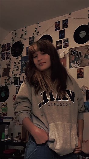 Doing an asl translate of my favorite movie 💕💕this audio eats ✨#fantasticmrfox #asl #fyp #ash