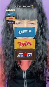 Chơi game và bình luận cùng