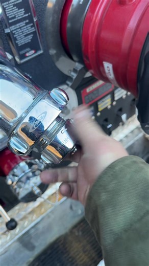 #winter #empty #out #water #firetruck #suction #intake #discharge #firetruck #fyp #fireapparatus #foryou #foryoupageofficiall #foryoupage #heavytruck #thatsfireevt #open #dump