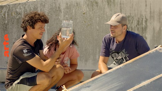 The Biosphere Experiment - Making of - Producing and Saving Water (3/5)