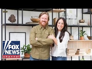 Chip and Joanna Gaines say tearful goodbye to 'Fixer Upper'