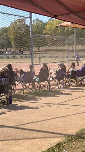 two types of softball moms 🎯 #youthsports #SportsMom #travelball #types | Jessica Whittington