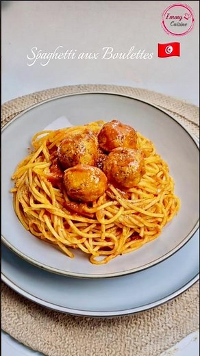 Spaghetti aux Boulettes 🇹🇳 Ma9rouna Bel Salsa | Recette Tunisienne Facile et Délicieuse