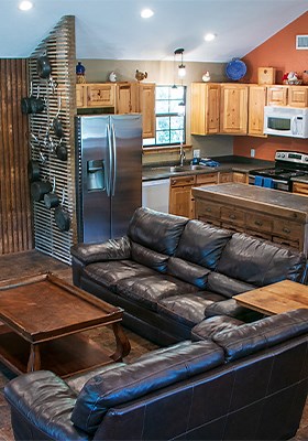 Casa Cascada Lodge in Leakey, TX | River Bluff Cabins