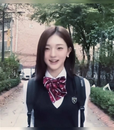 Exploring Yeonji: The Triple Talent Phenomenon