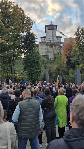 Grad Gradacac - Aldin Huremovic - Vracam se majci u Bosnu - 2025/10/12 #srcemzahalida #gradacaczasve
