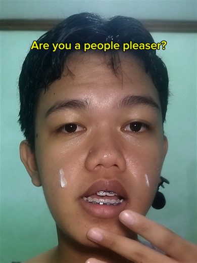 Learning that not everyone stays, and that’s okay👊 #creatorsearchinsights ##skincaretok #selfcarevibes #lateNightThoughts #softaesthetic