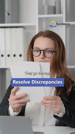 What Does a Bookkeeper Do? Key Responsibilities Explained