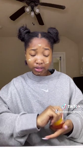 #VSPartner Grwm in a rush🥲 Shop one of my fav the scent combos in my link!🪽💕 @Victoria’s Secret @VSPINK #keekeexogrwm #foryoupppppppp #fyppageeeeee #talkswithme